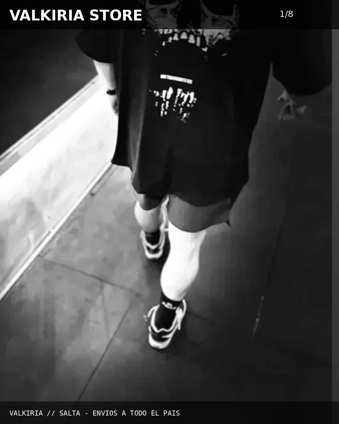 OVERSIZED YOUNG SKULL